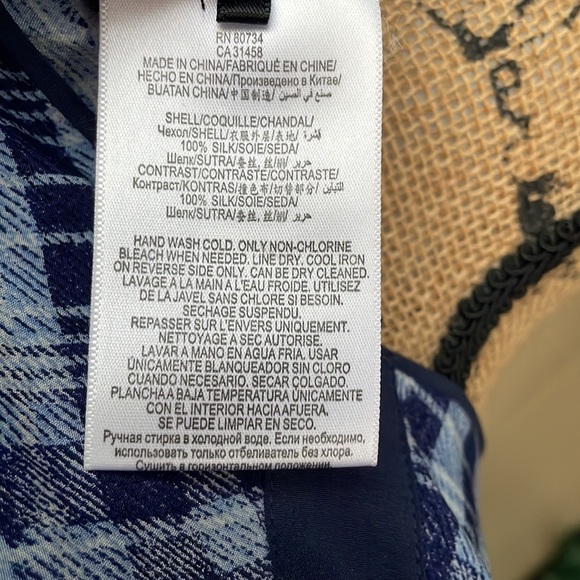 BCBGMaxArzia “Daria” top - Picture 11 of 11